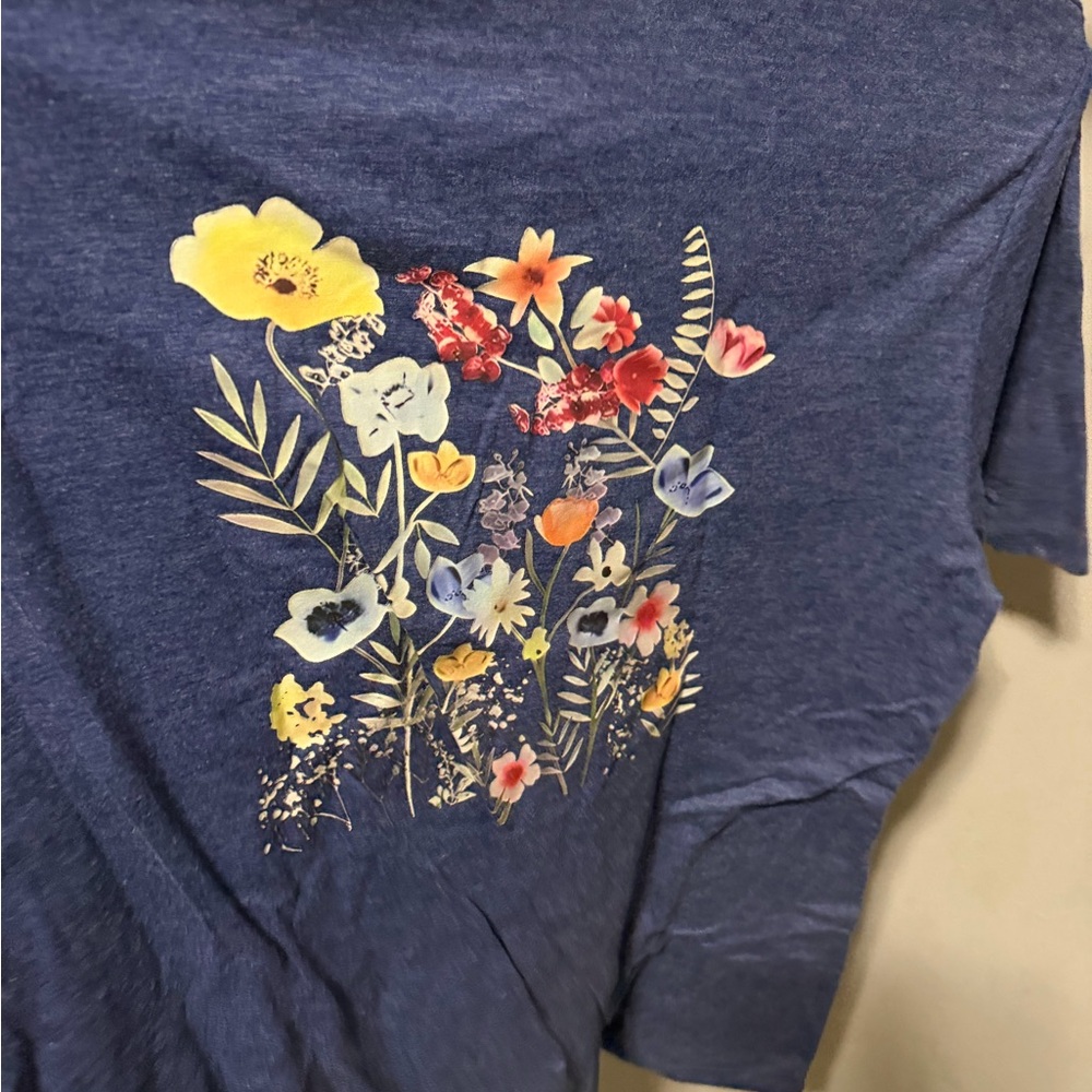 Blue Floral Bouquet Tee